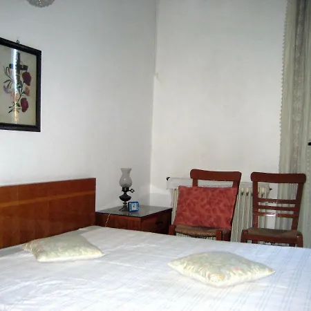 וילה Traditional Stone House With Beautiful Garden Agia Sofia (Tamyneoi)