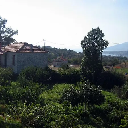 Traditional Stone House With Beautiful Garden * Agia Sofia (Tamyneoi)